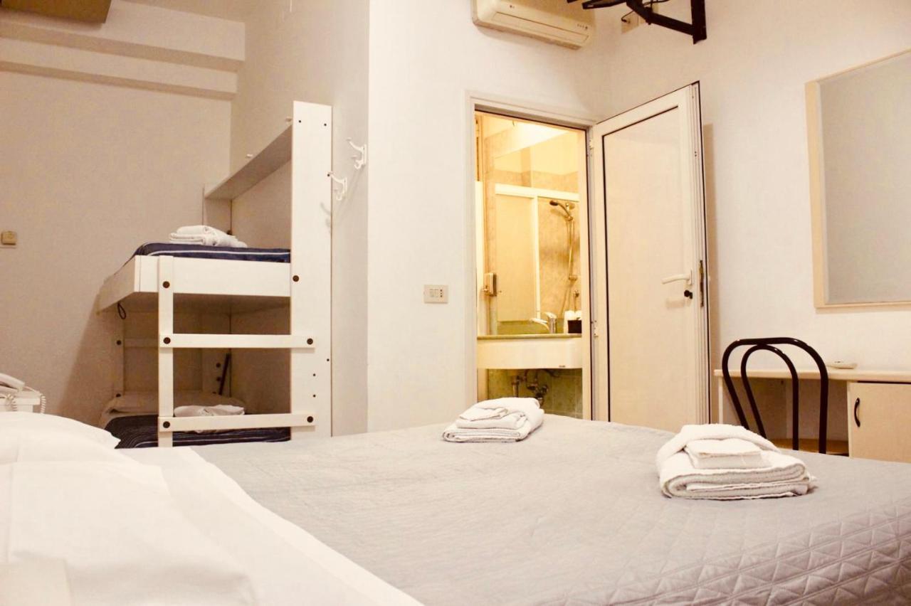 Hotel Villa Lieta Ρίμινι Εξωτερικό φωτογραφία